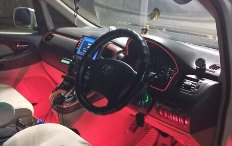 Toyota Alphard III, 2002 год, 1 700 000 рублей, 13 фотография
