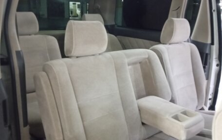 Toyota Alphard III, 2002 год, 1 700 000 рублей, 15 фотография