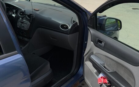 Ford Focus II рестайлинг, 2008 год, 650 000 рублей, 17 фотография