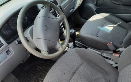 KIA Rio II, 2003 год, 194 000 рублей, 3 фотография