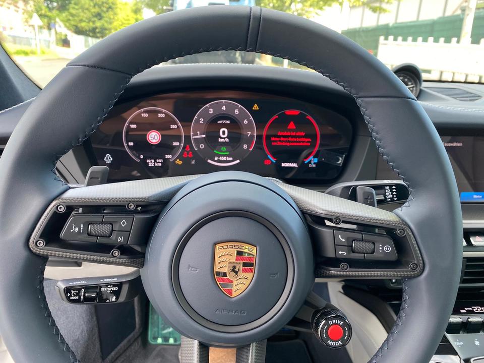 Porsche 911 992, 2025 год, 32 000 000 рублей, 8 фотография