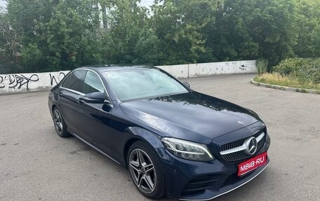 Mercedes-Benz C-Класс, 2018 год, 3 200 000 рублей, 1 фотография