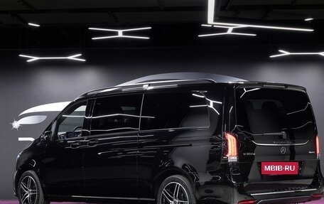Mercedes-Benz V-Класс, 2025 год, 17 900 000 рублей, 3 фотография