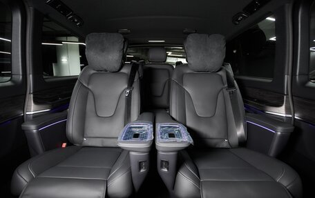 Mercedes-Benz V-Класс, 2025 год, 17 900 000 рублей, 39 фотография