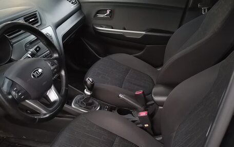 KIA Rio III рестайлинг, 2014 год, 860 000 рублей, 11 фотография