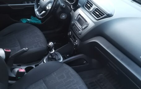 KIA Rio III рестайлинг, 2014 год, 860 000 рублей, 12 фотография