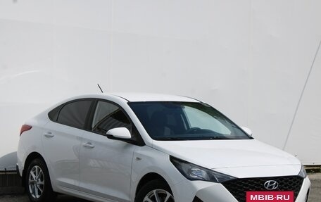 Hyundai Solaris II рестайлинг, 2021 год, 1 440 000 рублей, 3 фотография