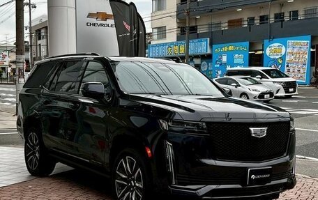 Cadillac Escalade V, 2024 год, 15 375 000 рублей, 3 фотография