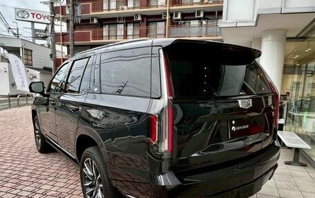 Cadillac Escalade V, 2024 год, 15 375 000 рублей, 6 фотография