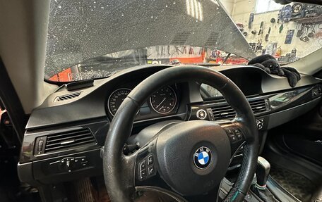 BMW 3 серия, 2006 год, 1 400 000 рублей, 14 фотография