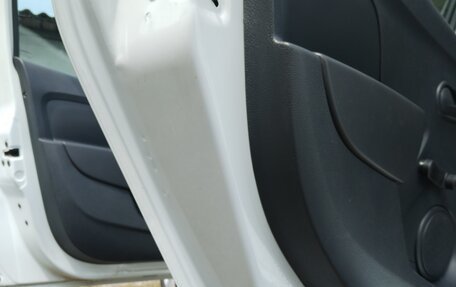 Renault Logan II, 2018 год, 570 000 рублей, 13 фотография