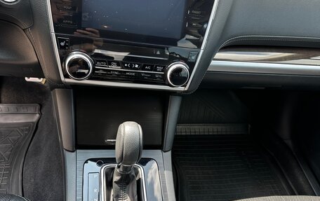 Subaru Outback IV рестайлинг, 2018 год, 2 000 000 рублей, 3 фотография