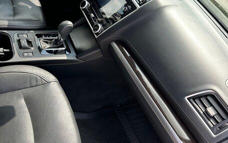 Subaru Outback IV рестайлинг, 2018 год, 2 000 000 рублей, 15 фотография