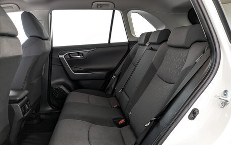 Toyota RAV4, 2021 год, 3 120 000 рублей, 18 фотография