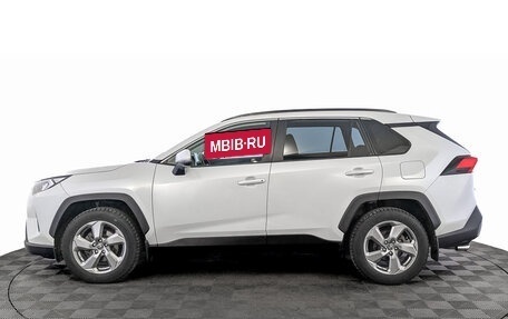 Toyota RAV4, 2021 год, 3 120 000 рублей, 8 фотография