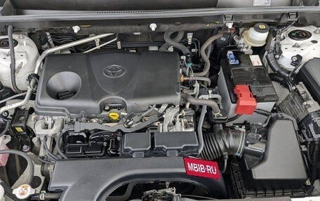 Toyota RAV4, 2021 год, 3 120 000 рублей, 9 фотография