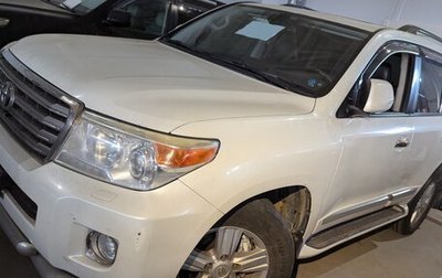 Toyota Land Cruiser 200, 2013 год, 2 480 000 рублей, 1 фотография