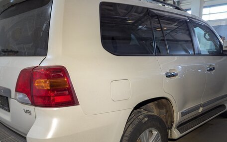 Toyota Land Cruiser 200, 2013 год, 2 480 000 рублей, 2 фотография