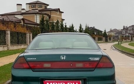 Honda Accord VII рестайлинг, 2002 год, 963 000 рублей, 1 фотография