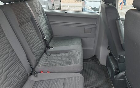 Volkswagen Caravelle T6 рестайлинг, 2020 год, 5 200 000 рублей, 7 фотография