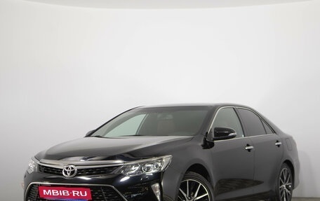 Toyota Camry, 2018 год, 2 249 000 рублей, 4 фотография