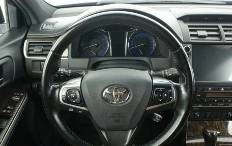 Toyota Camry, 2018 год, 2 249 000 рублей, 22 фотография