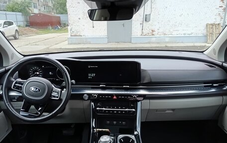 KIA Carnival, 2021 год, 3 300 000 рублей, 5 фотография