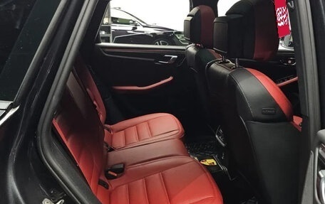 Porsche Macan I рестайлинг, 2023 год, 7 010 000 рублей, 8 фотография