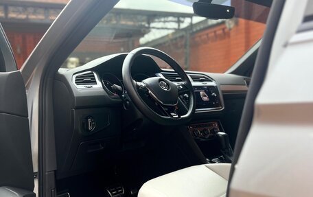 Volkswagen Tiguan II, 2021 год, 3 350 000 рублей, 7 фотография