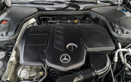 Mercedes-Benz E-Класс, 2019 год, 3 050 000 рублей, 26 фотография