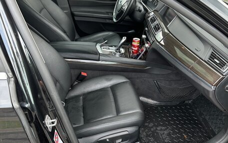 BMW 7 серия, 2014 год, 1 650 000 рублей, 9 фотография