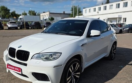 BMW X6 M, 2011 год, 1 890 000 рублей, 5 фотография