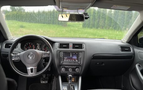 Volkswagen Jetta VI, 2012 год, 1 350 000 рублей, 10 фотография