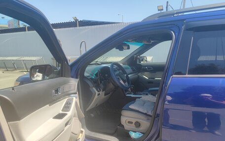Ford Explorer VI, 2014 год, 2 100 000 рублей, 5 фотография