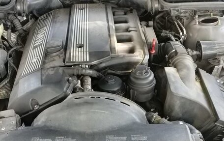 BMW 5 серия, 2000 год, 650 000 рублей, 17 фотография