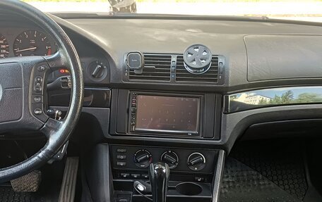 BMW 5 серия, 2000 год, 650 000 рублей, 15 фотография