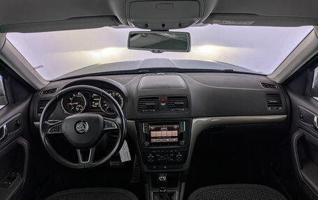 Skoda Yeti I рестайлинг, 2014 год, 1 350 000 рублей, 14 фотография