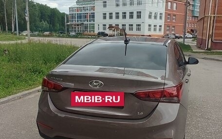 Hyundai Solaris II рестайлинг, 2020 год, 1 650 000 рублей, 6 фотография