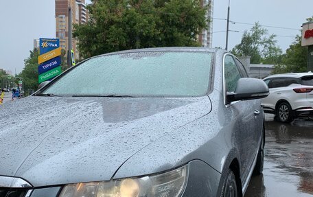 Skoda Superb III рестайлинг, 2010 год, 690 000 рублей, 10 фотография