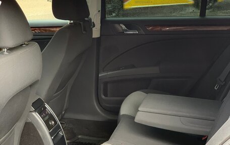 Skoda Superb III рестайлинг, 2010 год, 690 000 рублей, 15 фотография