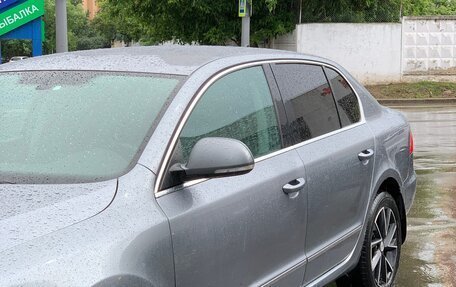 Skoda Superb III рестайлинг, 2010 год, 690 000 рублей, 12 фотография