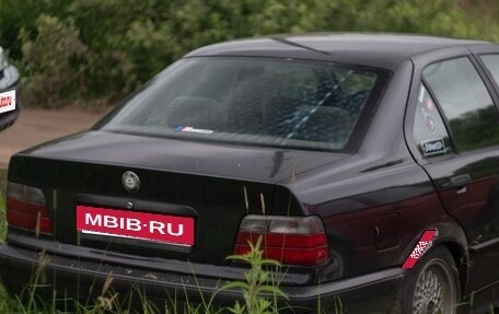 BMW 3 серия, 1993 год, 550 000 рублей, 6 фотография
