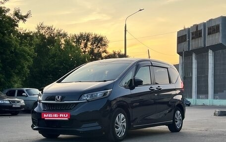 Honda Freed II, 2020 год, 1 870 000 рублей, 2 фотография