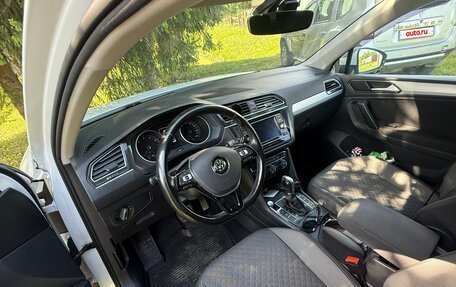 Volkswagen Tiguan II, 2017 год, 2 450 000 рублей, 9 фотография