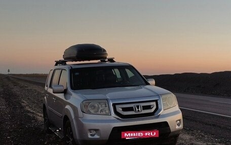 Honda Pilot III рестайлинг, 2008 год, 1 250 000 рублей, 2 фотография
