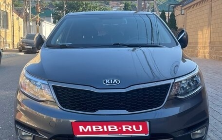 KIA Rio III рестайлинг, 2015 год, 800 000 рублей, 2 фотография