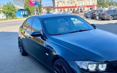 BMW 3 серия, 2006 год, 700 000 рублей, 3 фотография