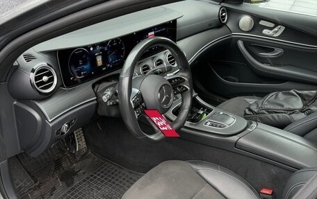 Mercedes-Benz E-Класс, 2022 год, 5 800 000 рублей, 9 фотография