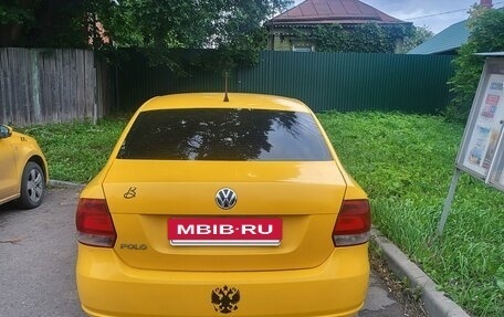 Volkswagen Polo VI (EU Market), 2015 год, 450 000 рублей, 6 фотография
