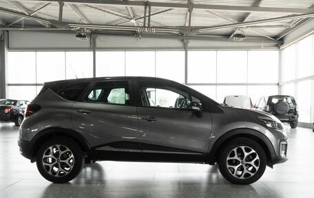 Renault Kaptur I рестайлинг, 2016 год, 1 635 000 рублей, 5 фотография